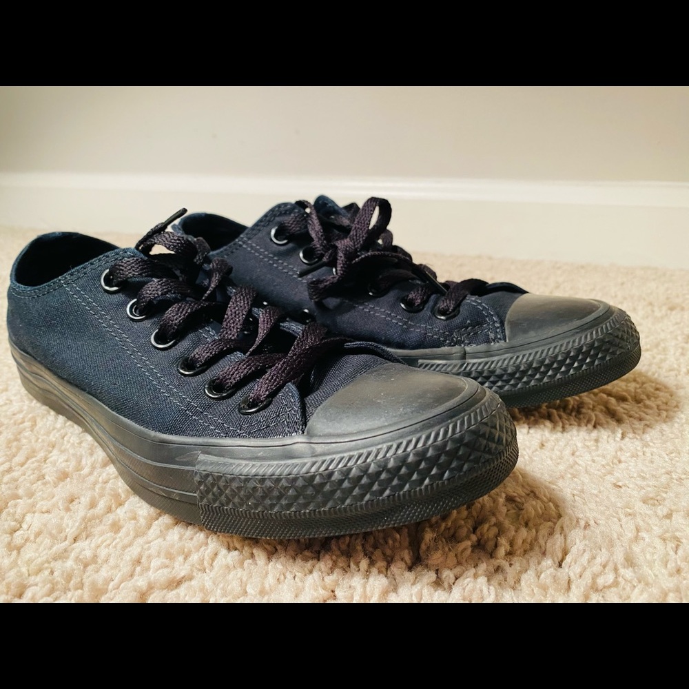 Black Converse